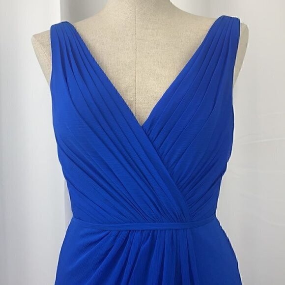 David's Bridal Faux-Wrap Pleated Chiffon Bridesmaid Dress Sz 4 Blue STYLE#F19585 - Picture 2 of 13